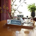 Logerenbijonsz Bed & Breakfast 3*