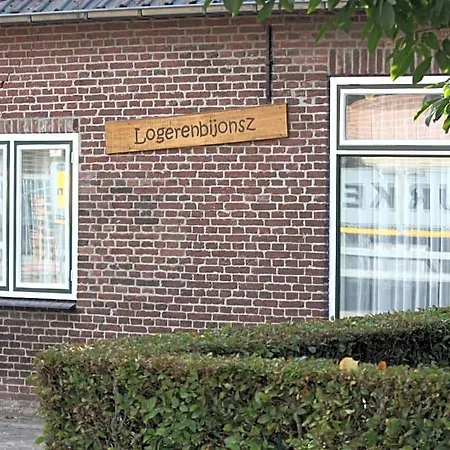 Logerenbijonsz Bed & Breakfast
